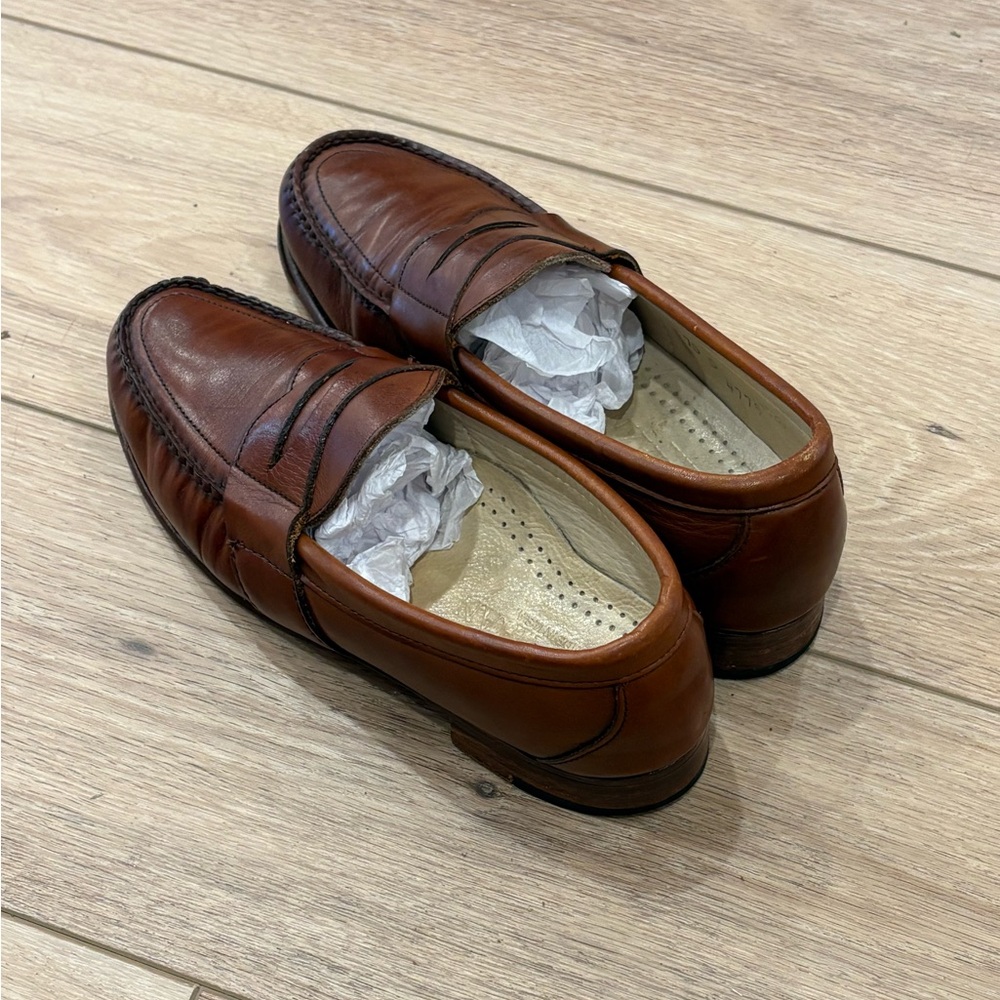 Cole Haan Old Money Brown Leather Slip-On Penny Loafers Shoes / Men’s 6-6.5